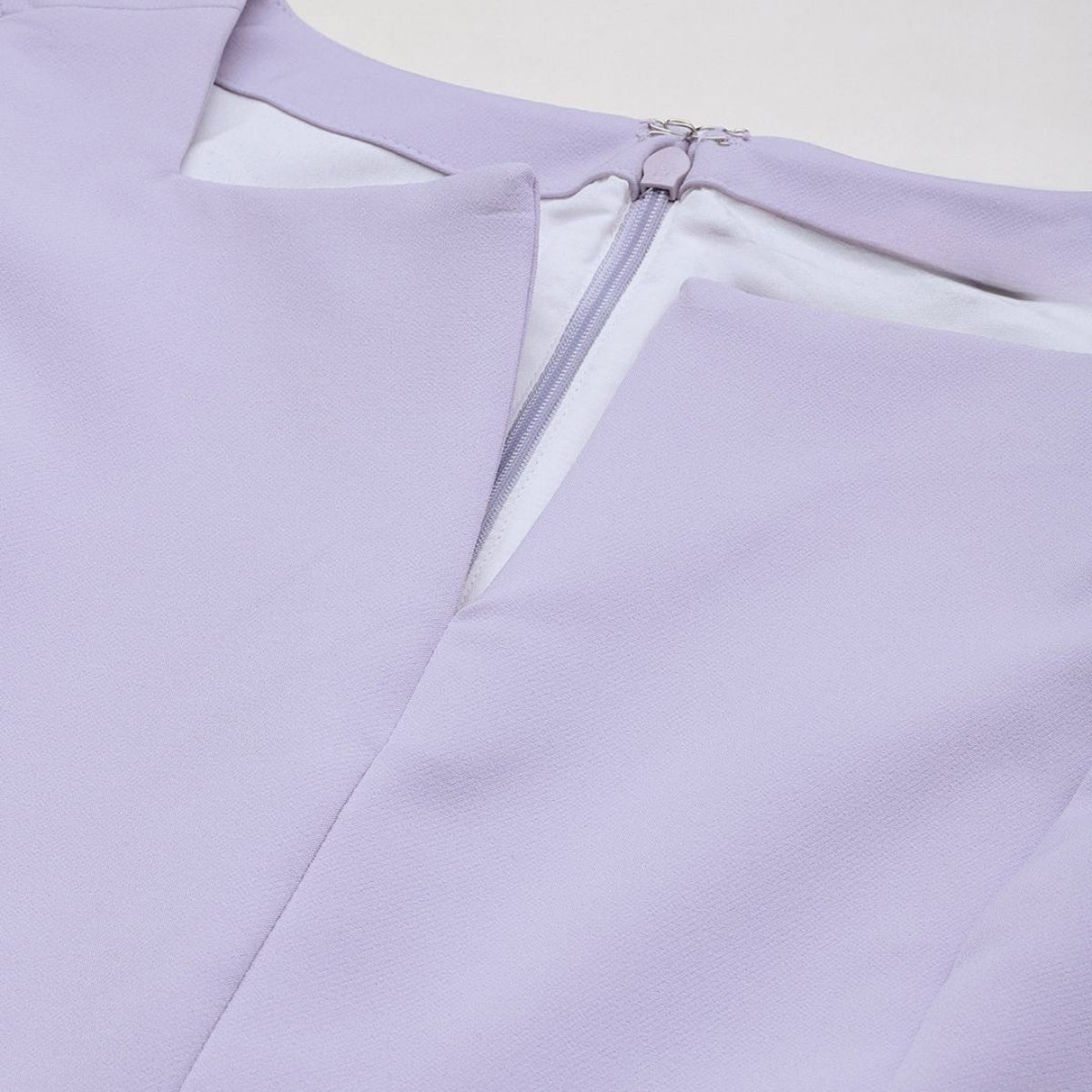 Pack of 4 Women’s Dresses: Chic, Trendy, and Timeless