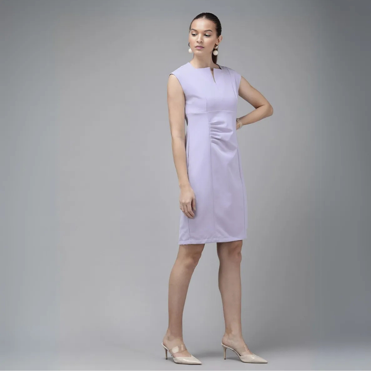 Pack of 4 Women’s Dresses: Chic, Trendy, and Timeless