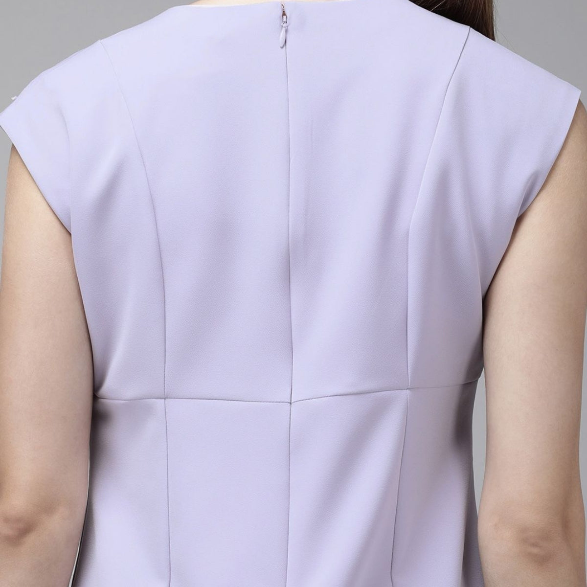 Pack of 4 Women’s Dresses: Chic, Trendy, and Timeless
