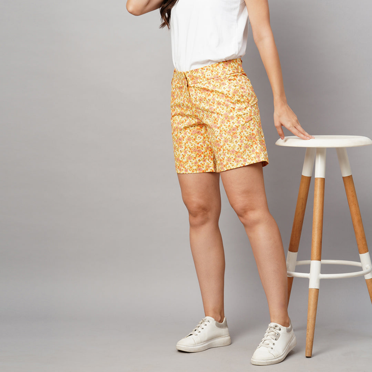 Gorgeous Floral Print Shorts for Women - Regular Fit Cotton