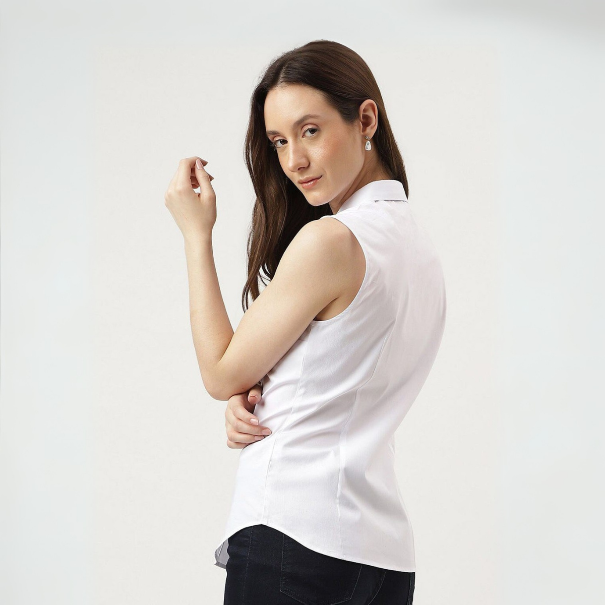 Essential 3-Pack Sleeveless Shirts for Women β Comfort Meets Style