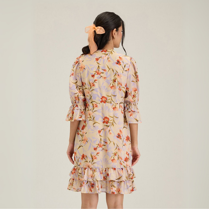 Pack of 4 Women’s Dresses: Chic, Trendy, and Timeless