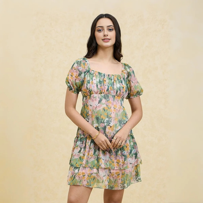 Pack of 4 Women’s Dresses: Chic, Trendy, and Timeless