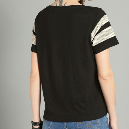 Style Made Simple: Discover Your 4-Pack Tee Collection