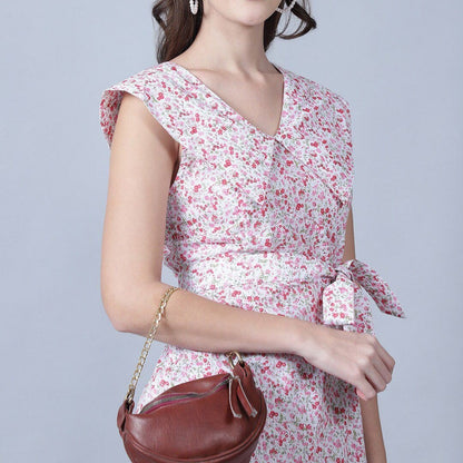 Pack of 4 Women’s Dresses: Chic, Trendy, and Timeless